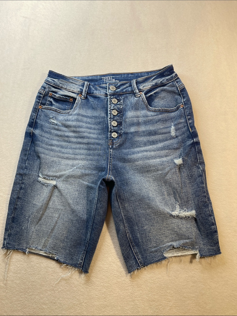 Time and Tru Distressed Button-Fly Denim Bermuda Shorts WOMENS SIZE 14 HIGH RISE
